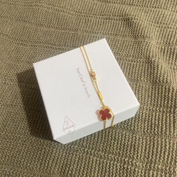 Van Cleef & Arpels necklace - Picture 1 of 5